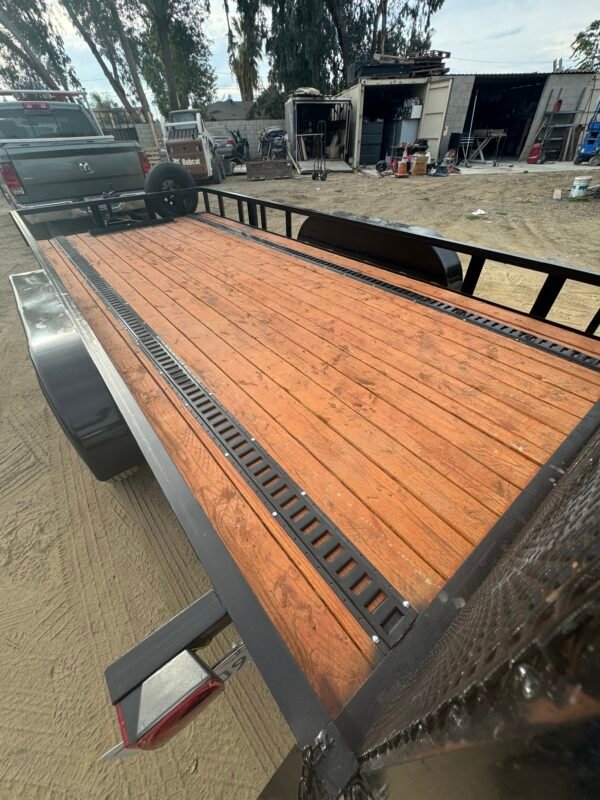 16 Footer -Utility Trailer - Image 4